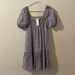 NWT uniqlo puff sleeve floral dress
